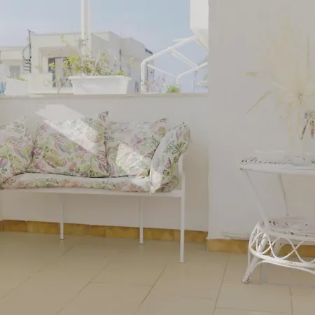 Apulia Mare 公寓